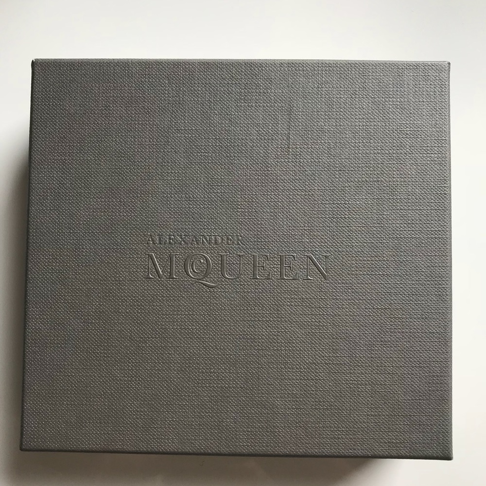 Alexander McQueen CardHolder - Picture 4 of 5